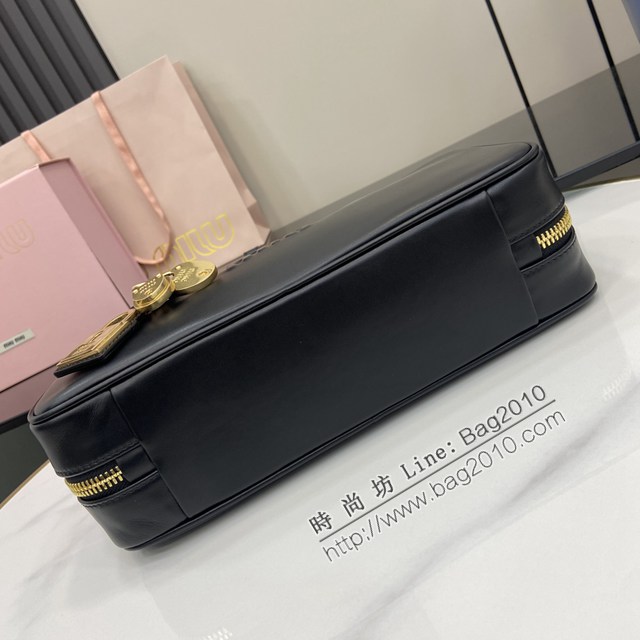 MIU MIU專櫃繆繆最新款Beau手袋原廠皮手提肩背包 jh2745型號：5BB173